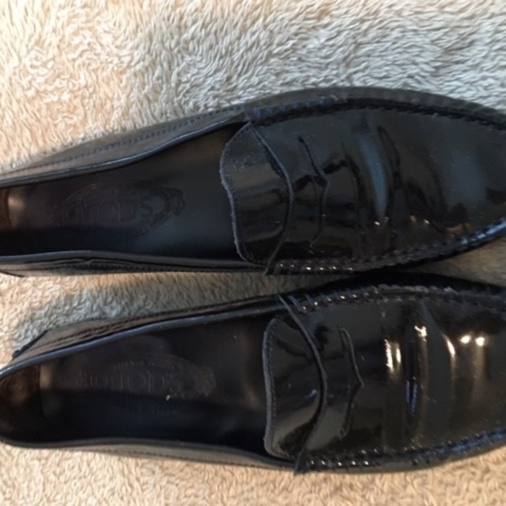 Women's Classic Tod's Driving Moccasins